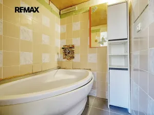 Prodej bytu 2+1, Chomutov, Kamenná, 60 m2