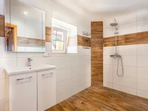 Prodej rodinného domu, Ohníč, 300 m2