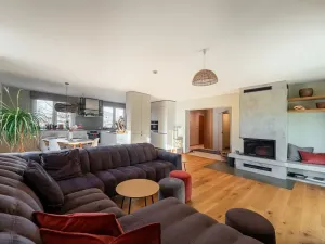 Prodej rodinného domu, Líšnice, 336 m2