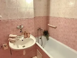 Prodej bytu 3+1, Chrudim, Víta Nejedlého, 75 m2