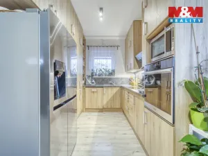 Prodej rodinného domu, Králův Dvůr - Křižatky, Na Vinohradech, 94 m2