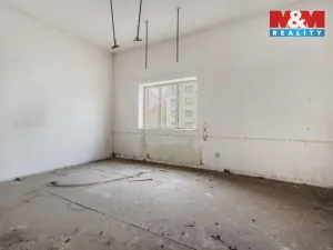 Prodej rodinného domu, Bílina, 1200 m2