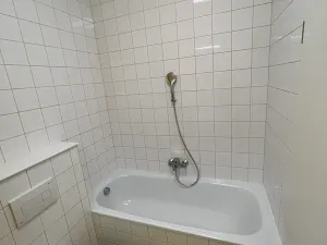 Pronájem bytu 1+kk, Praha - Vysočany, Poděbradská, 25 m2