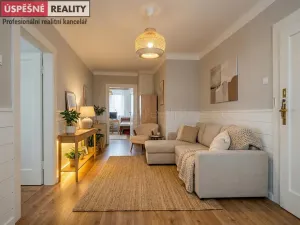 Prodej bytu 3+1, Praha - Dejvice, Na Hanspaulce, 93 m2