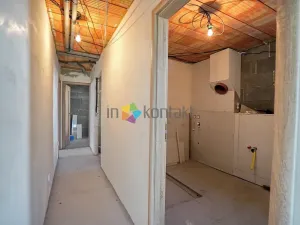 Prodej rodinného domu, Holasovice, 107 m2