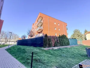 Pronájem bytu 2+kk, Praha - Modřany, K Vystrkovu, 68 m2