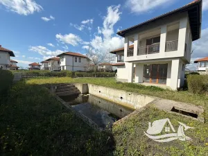 Prodej rodinného domu, Pomorie, Bulharsko, 146 m2