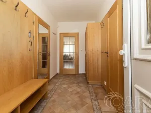 Prodej rodinného domu, Dolní Břežany, K Písnici, 136 m2