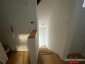 Pronájem kanceláře, Dobřichovice, Randova, 40 m2