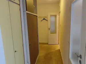 Prodej bytu 2+1, Cheb, Májová, 55 m2