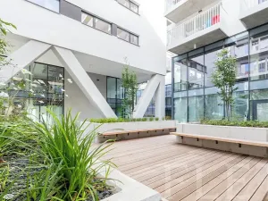 Pronájem bytu 1+kk, Praha - Karlín, Křižíkova, 28 m2