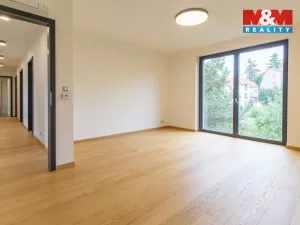 Pronájem rodinného domu, Praha - Suchdol, Nad spáleným mlýnem, 270 m2