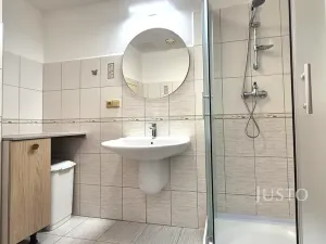 Pronájem bytu 2+kk, Písek, Topělecká, 40 m2