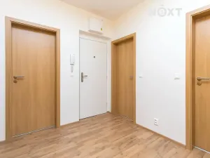 Pronájem bytu 2+kk, Pardubice, Boženy Vikové-Kunětické, 67 m2