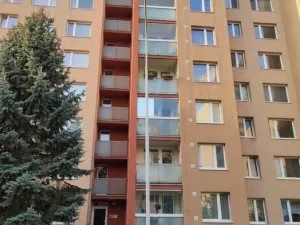 Pronájem bytu 1+1, Praha - Černý Most, Trytova, 34 m2