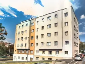 Pronájem bytu 1+1, Praha - Břevnov, Nad Kajetánkou, 40 m2