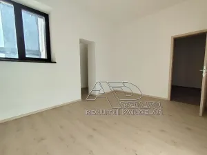 Pronájem bytu 3+kk, České Budějovice, Fráni Šrámka, 65 m2