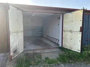 Pronájem garáže, Opava, Bochenkova, 18 m2