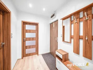 Pronájem bytu 2+kk, Plzeň, Revoluční, 44 m2