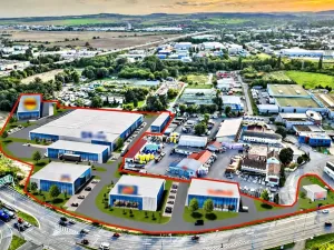 Prodej obchodního prostoru, Brno, Hněvkovského, 1000 m2