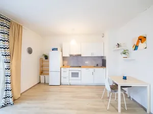 Pronájem bytu 1+kk, Praha - Letňany, Štanderova, 37 m2
