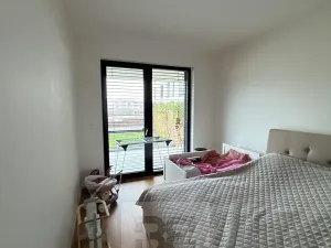 Pronájem bytu 2+kk, Praha - Holešovice, Jankovcova, 63 m2