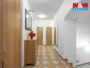 Prodej činžovního domu, Vítkov, náměstí Jana Zajíce, 580 m2