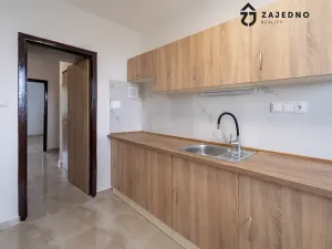 Pronájem bytu 3+1, Brno, Okrouhlá, 84 m2