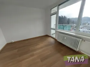Pronájem bytu 3+1, Železný Brod, Jiráskovo nábřeží, 69 m2