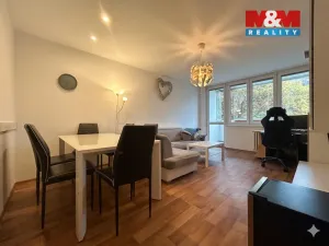 Pronájem bytu 3+1, Klatovy - Klatovy III, Plzeňská, 88 m2