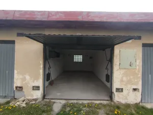 Pronájem garáže, Mikulovice, V Zahradách, 22 m2