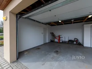 Prodej garáže, Těmice, 38 m2