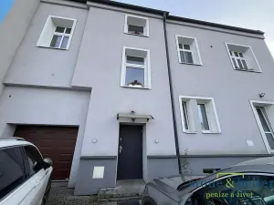 Pronájem bytu 1+1, Krnov, Revoluční, 47 m2