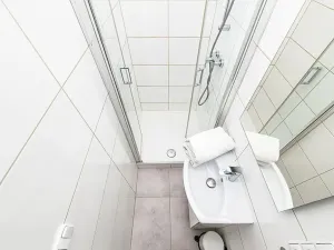 Pronájem bytu 1+kk, Praha - Záběhlice, Jasmínová, 28 m2