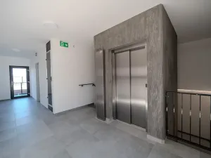 Prodej bytu 3+kk, Jablonec nad Nisou, Krkonošská, 101 m2