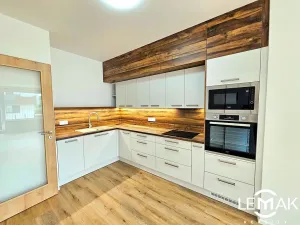 Pronájem bytu 2+kk, Hranice, Pod Nemocnicí, 87 m2