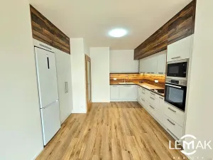 Pronájem bytu 2+kk, Hranice, Pod Nemocnicí, 87 m2