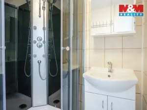 Prodej bytu 2+1, Kadaň, Na Podlesí, 56 m2