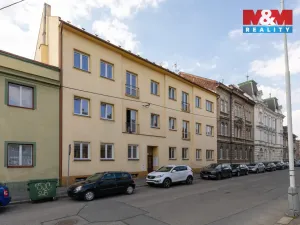 Prodej bytu 2+1, Krnov - Pod Bezručovým vrchem, Bezručova, 73 m2