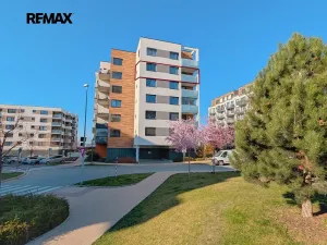 Prodej bytu 2+kk, Praha - Hlubočepy, Hugo Haase, 55 m2