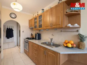Prodej bytu 3+1, Praha - Horní Měcholupy, Parmská, 72 m2