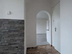 Pronájem bytu 2+kk, Louny, Poděbradova, 48 m2