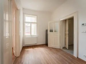 Pronájem bytu 2+kk, Praha - Nové Město, Lípová, 34 m2