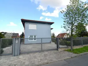 Pronájem pozemku, Vestec, 27 m2