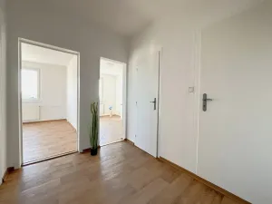 Pronájem bytu 3+1, Česká Lípa, Okružní, 58 m2