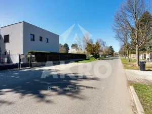 Prodej bytu 4+kk, Praha - Klánovice, Holekova, 158 m2