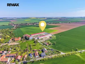 Prodej výrobních prostor, Dolní Chvatliny, 3690 m2