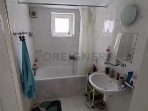 Pronájem bytu 2+1, Pardubice, Wintrova II, 55 m2