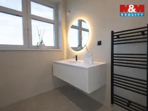 Prodej bytu 2+kk, Praha - Libeň, Českomoravská, 49 m2