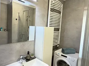 Pronájem bytu 1+kk, Pardubice, Pod Vinicí, 36 m2